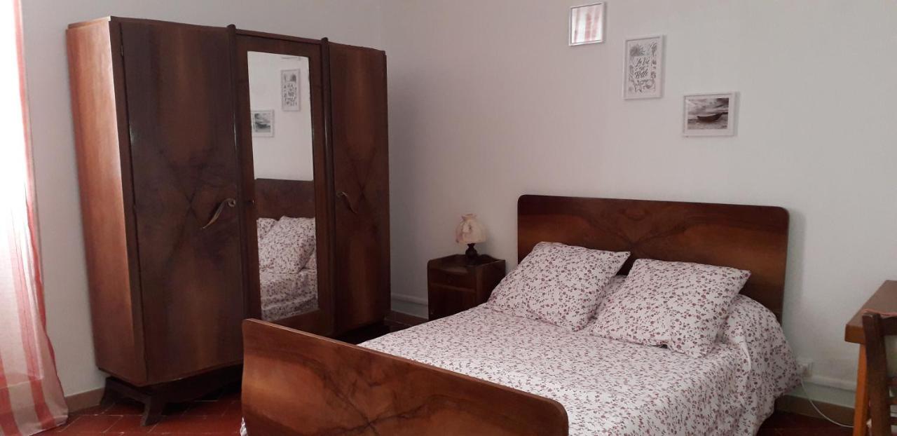 Chambre Privee Bonifacio  Luaran gambar